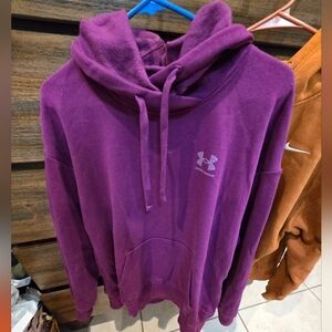Under Armour Womens Hoodie Size Large Loose